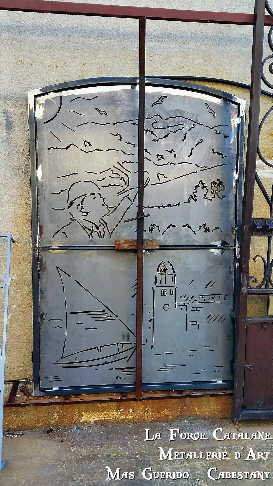 decoupe motif catalan laser forge catalane.jpg